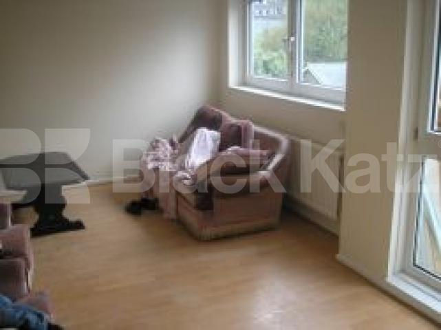 			3 Bedroom, 1 bath, 1 reception Maisonette			 Harrington Street, EUSTON / MORNINGTON CRESCENT NW1